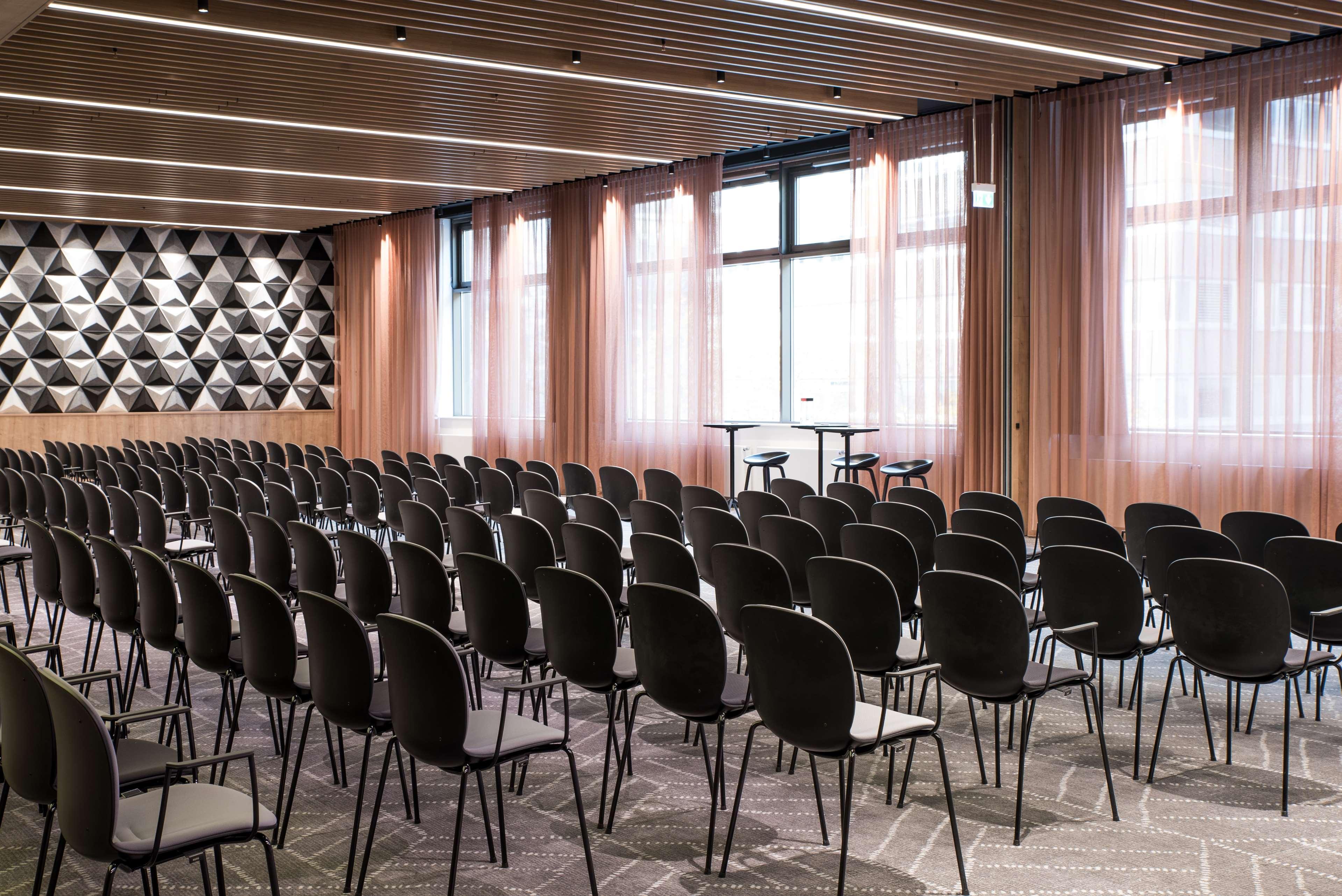 Scandic Frankfurt Museumsufer Отель