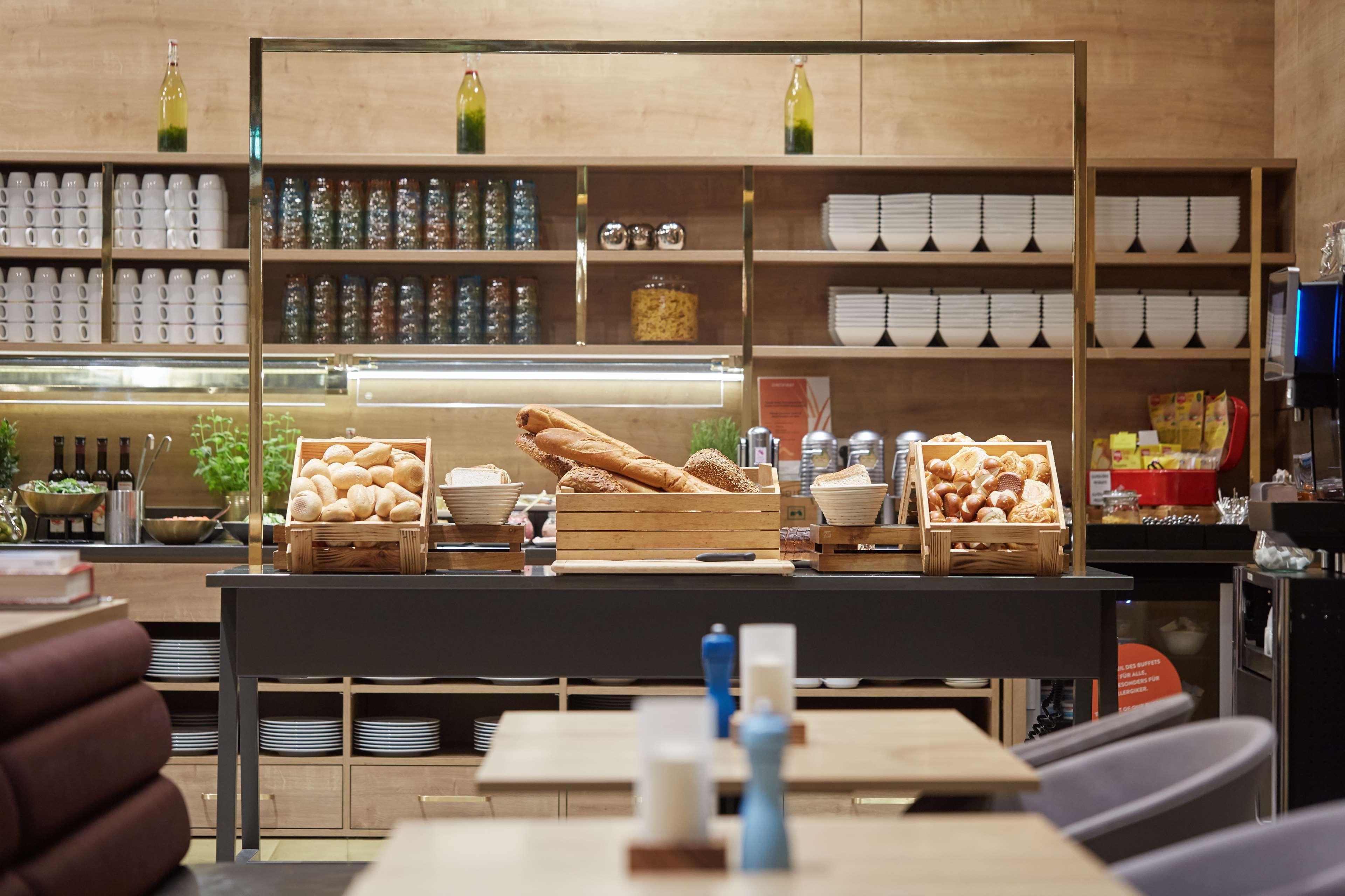 Scandic Frankfurt Museumsufer Hotel 4*